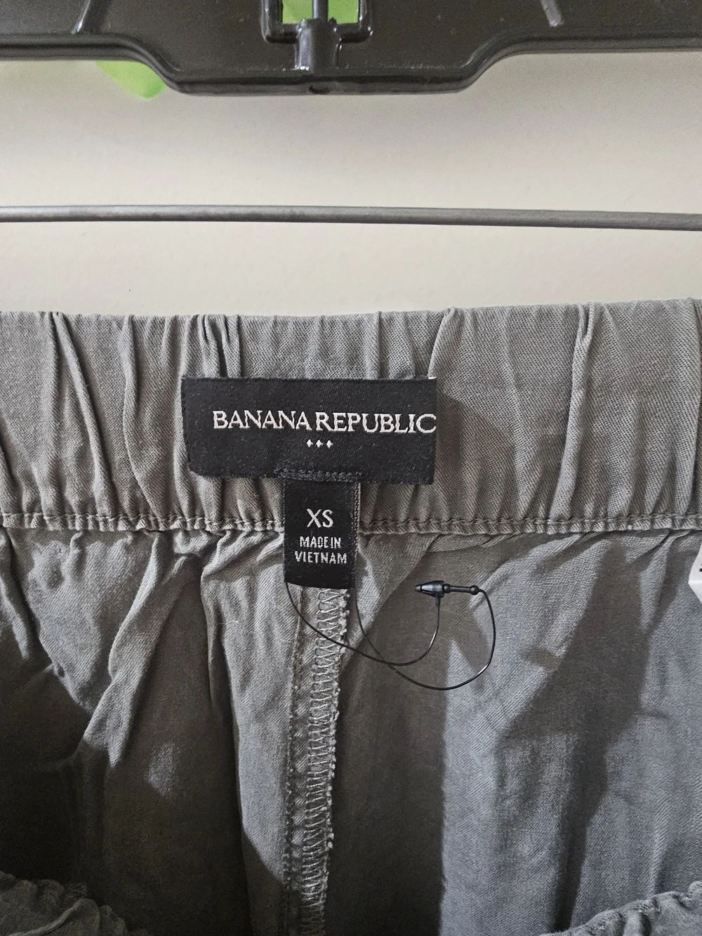 Banana Republic Olive Cargo Joggers with Zip Pockets